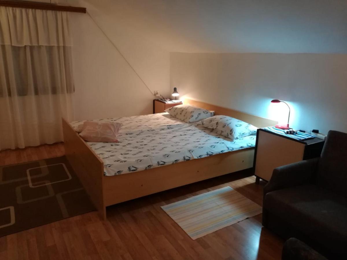 Raslina Sun Apartment Exterior foto